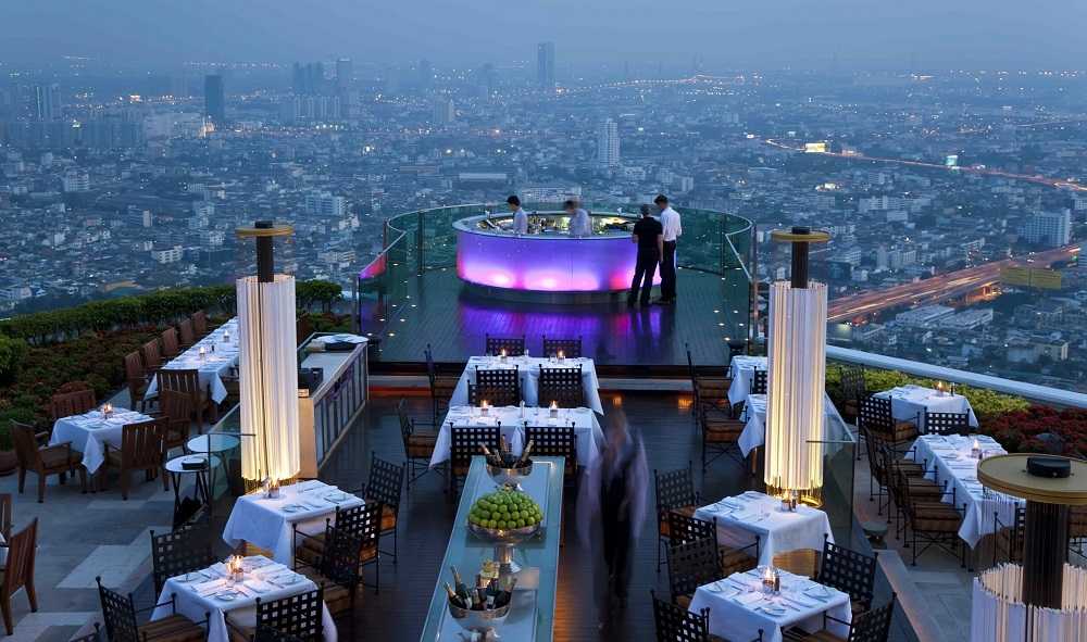 A rooftop restaurant with stunning city views amidst Miami's vibrant night scene.