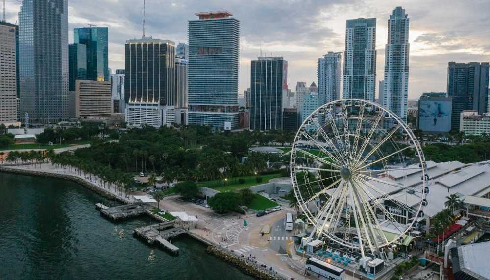 A ferris wheel sits in downtown Miami.