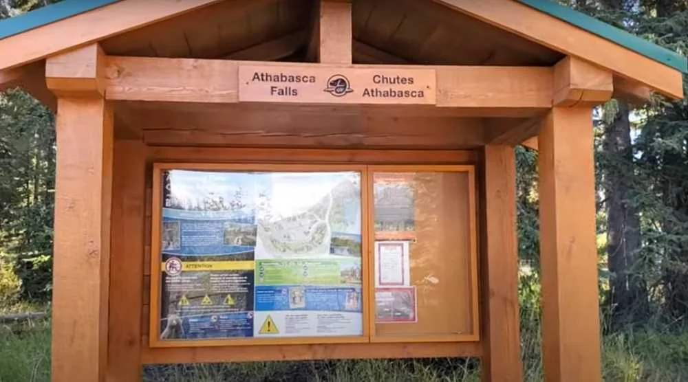 Safety Tips and Visitor Guidelines to Athabasca Falls